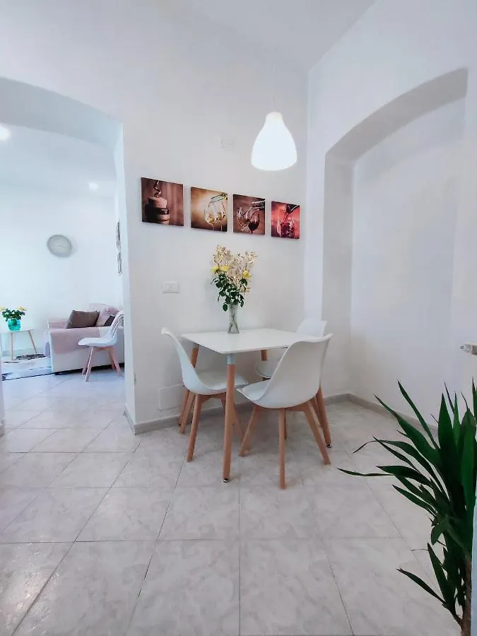 Leni'S House Apartment La Spezia Italy